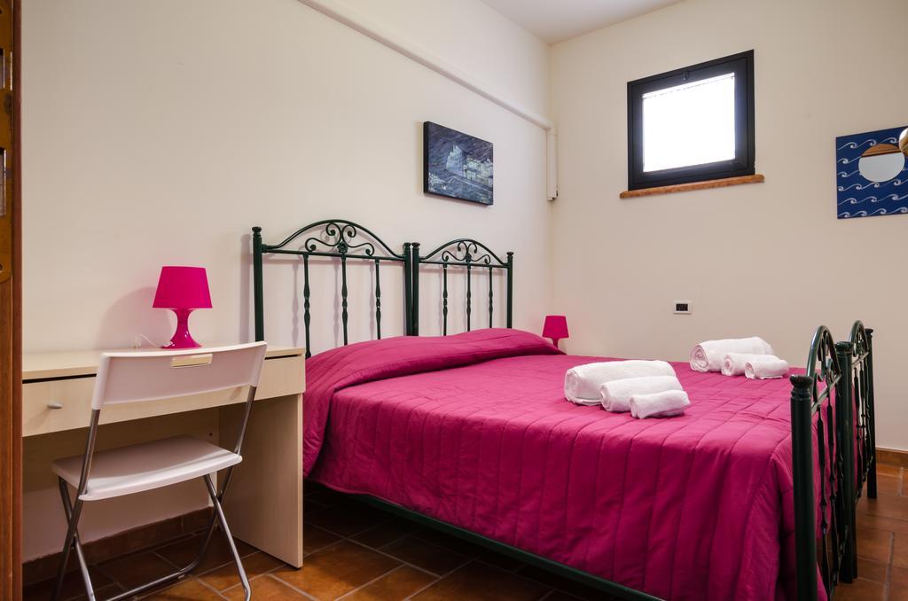 קאסטלמארה דל גולפו Villa Aurelia מראה חיצוני תמונה